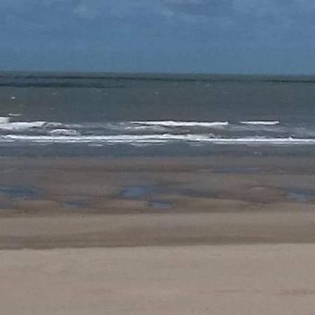 Luxueuze Stacaravan In Bredene Met Eigen Terras En Tuintje 外观 照片